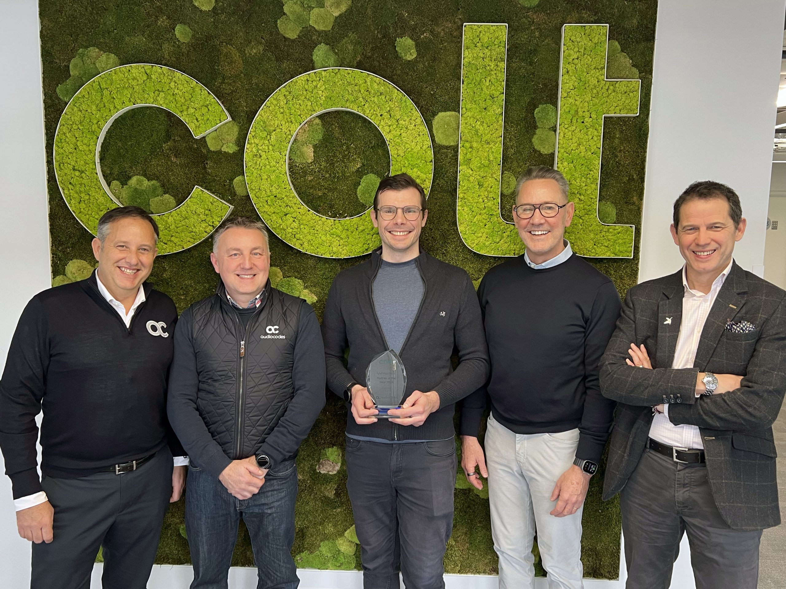 Award presentation - teams close up